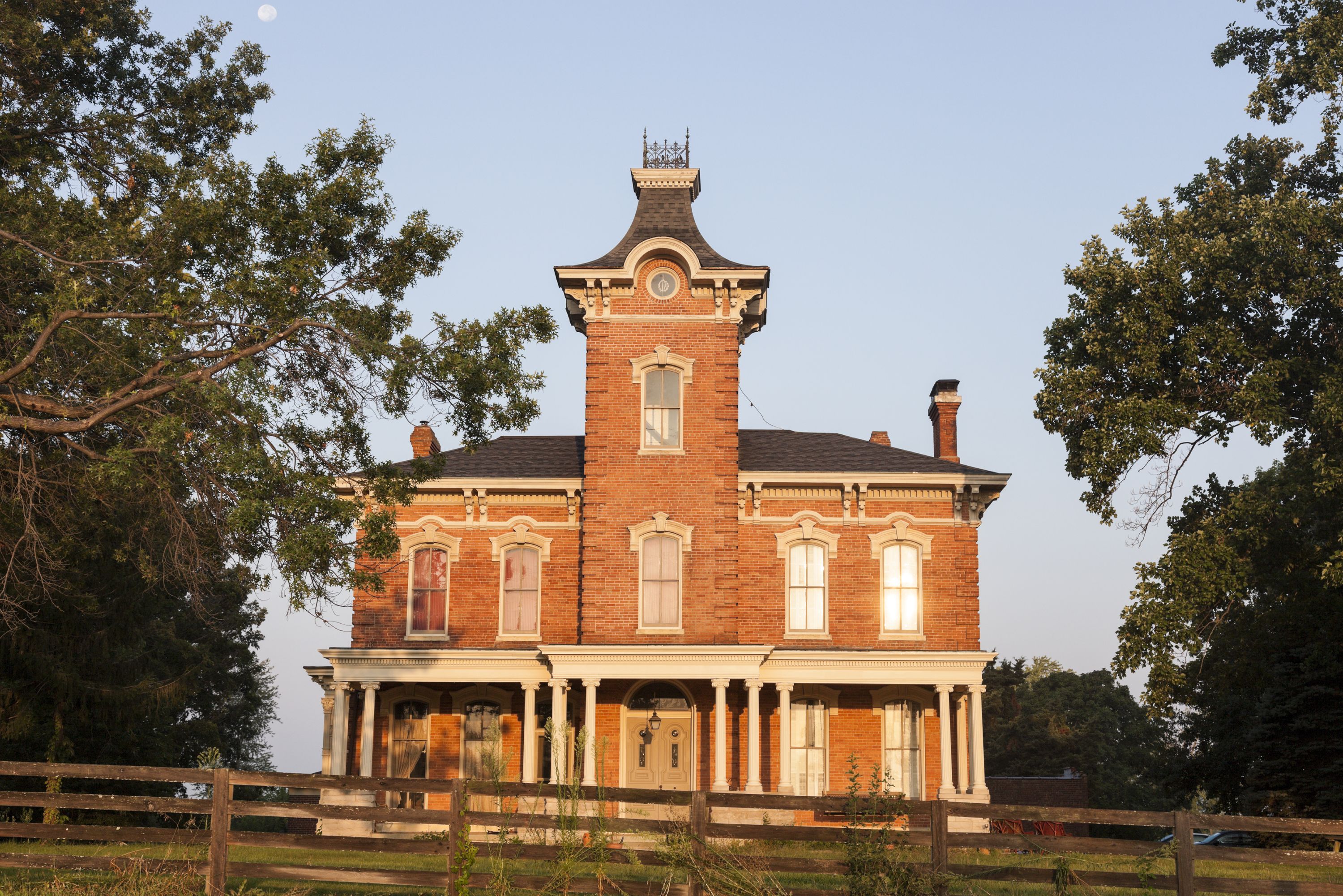 Chatham, IL.